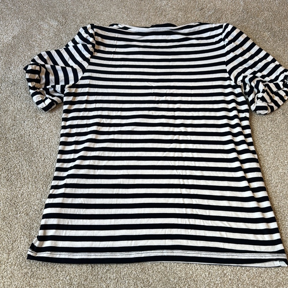 Tahari  Classic Navy Blue and White Striped Short Sleeve Top Women's Size Small - Picture 8 of 8